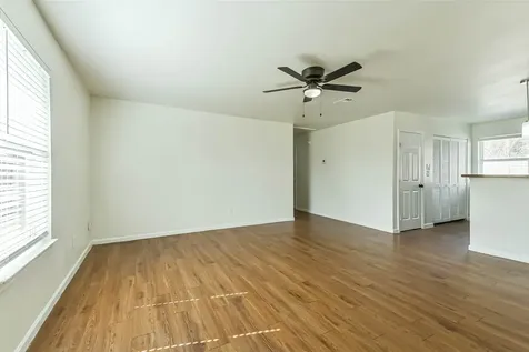 1010 Jeff Street Houston TX 77091