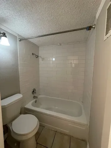 6601 Sands Point Drive 63 Houston TX 77074
