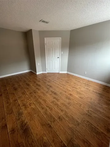 6601 Sands Point Drive 63 Houston TX 77074