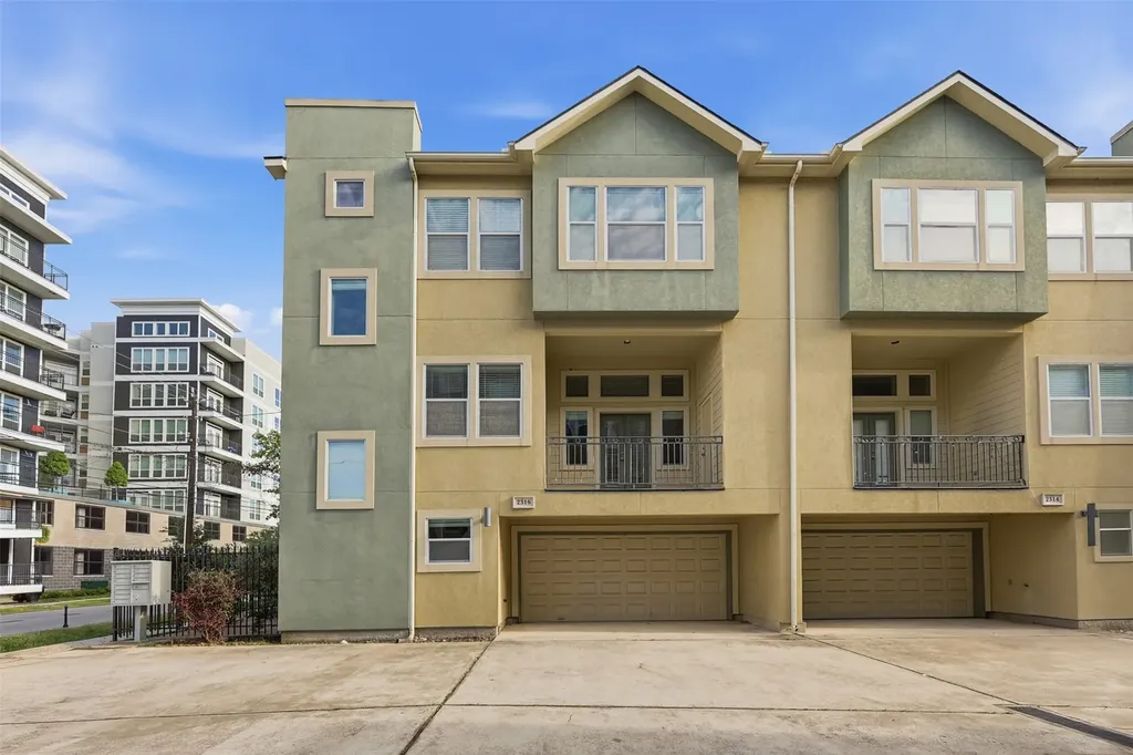 2316 Beall Street Houston TX 77008