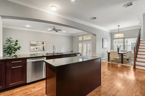 2316 Beall Street Houston TX 77008