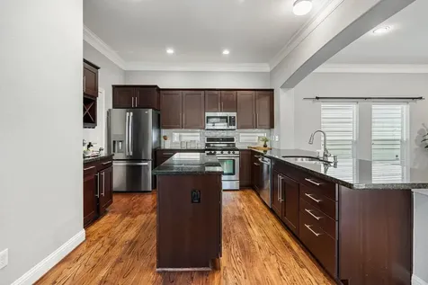 2316 Beall Street Houston TX 77008