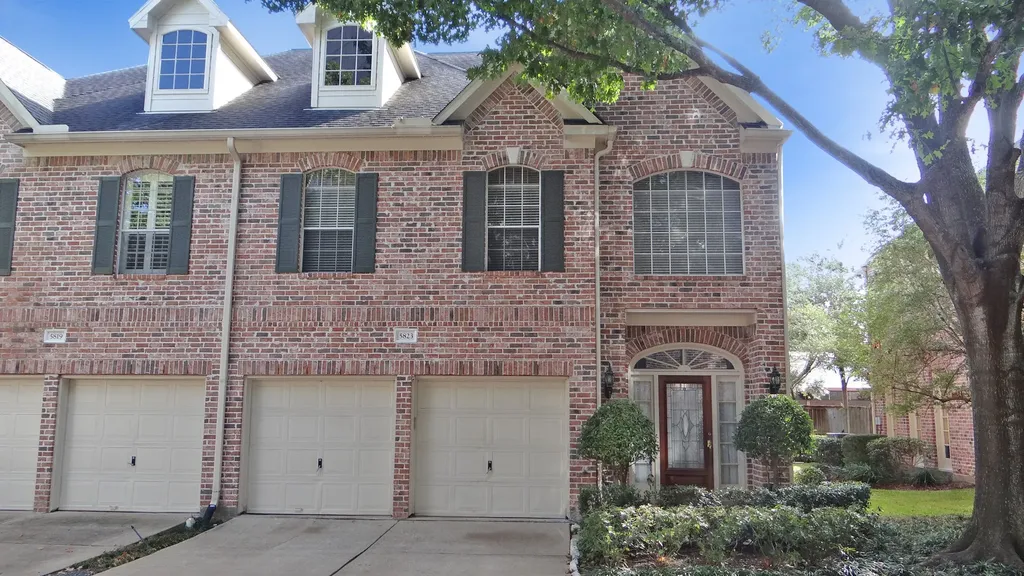 5823 Inwood Park Court Houston TX 77057
