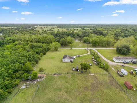 250 County Road 275 Cedar Lake TX 77414