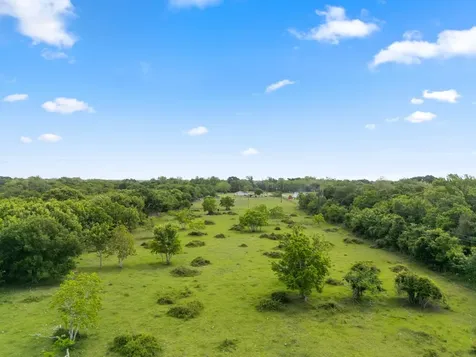 250 County Road 275 Cedar Lake TX 77414