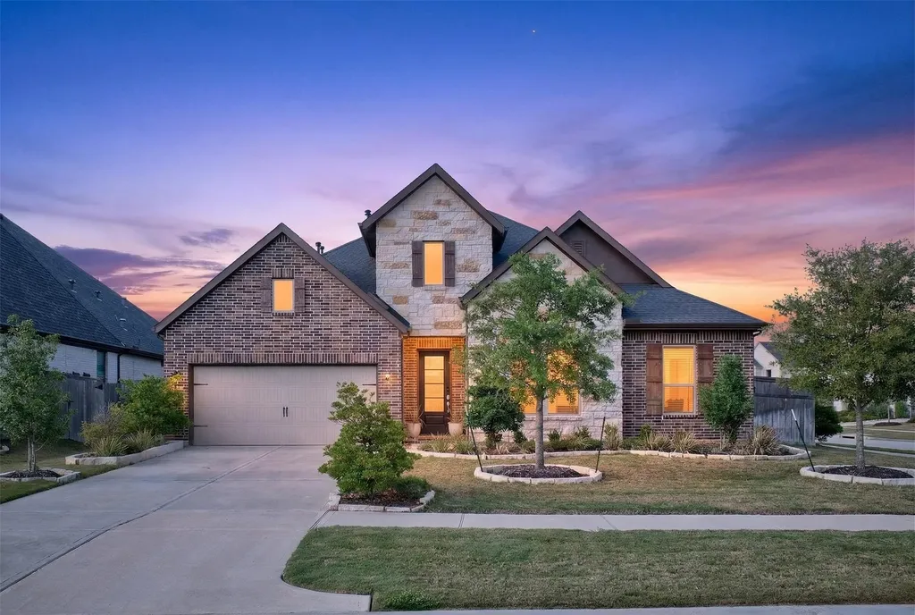 31230 Hastings Creek Lane Fulshear TX 77441