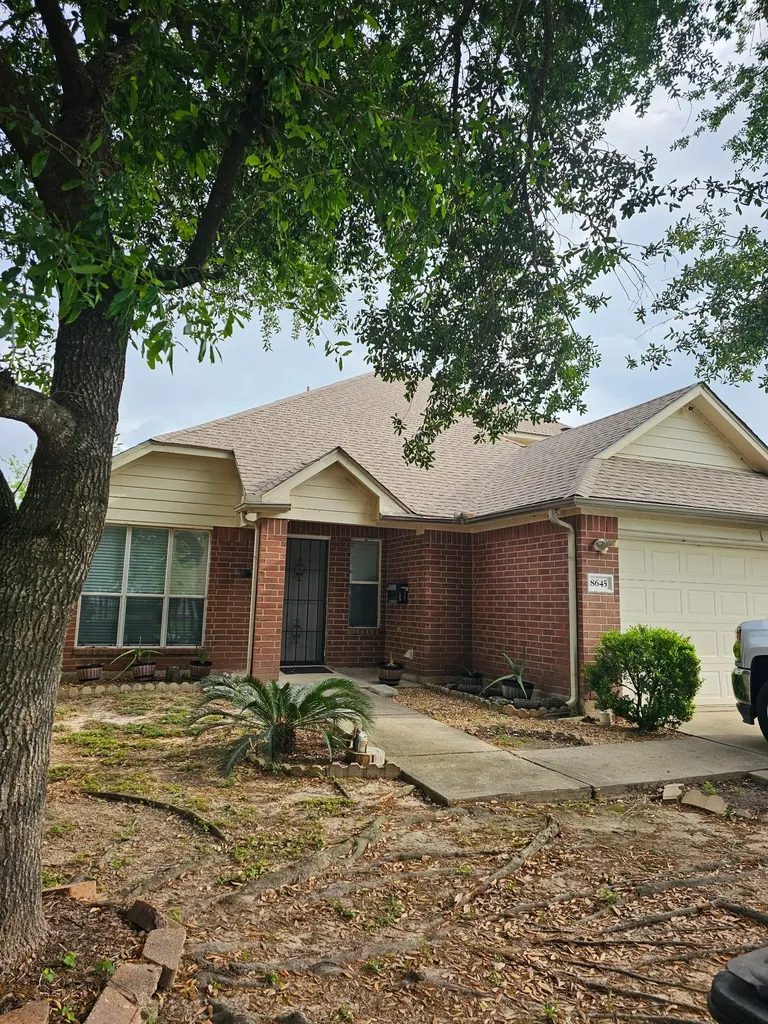8645 Rinn Street Houston TX 77078