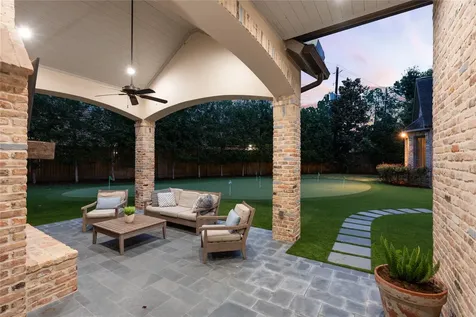 12614 Pebblebrook Drive Houston TX 77024