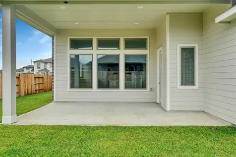 2830 Ametrine Drive Iowa Colony TX 77583