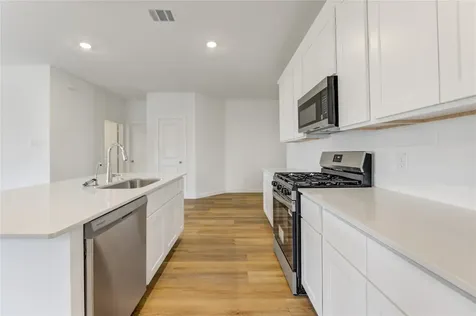 9027 Rose Water Trail Iowa Colony TX 77583