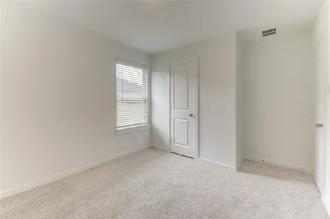 9027 Rose Water Trail Iowa Colony TX 77583