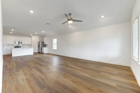 9027 Rose Water Trail Iowa Colony TX 77583