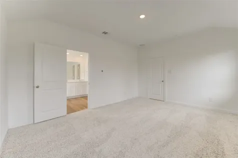 9027 Rose Water Trail Iowa Colony TX 77583