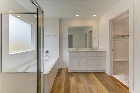 9027 Rose Water Trail Iowa Colony TX 77583