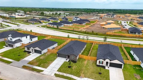 9027 Rose Water Trail Iowa Colony TX 77583