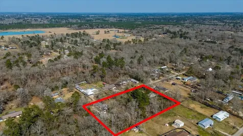 170 County Road 328 N Cleveland TX 77327