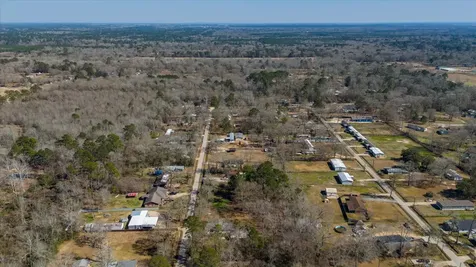 170 County Road 328 N Cleveland TX 77327