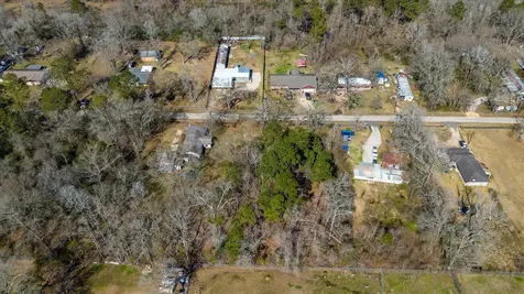 170 County Road 328 N Cleveland TX 77327