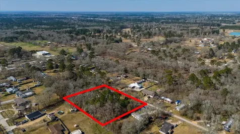 170 County Road 328 N Cleveland TX 77327