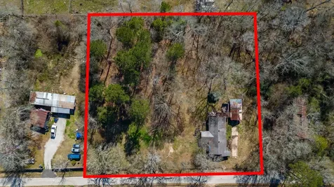 170 County Road 328 N Cleveland TX 77327
