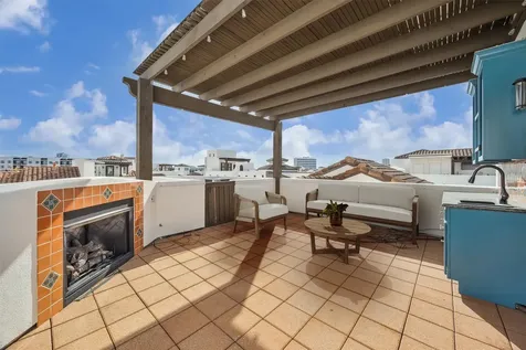 5214 Calle Cordoba Place Houston TX 77007