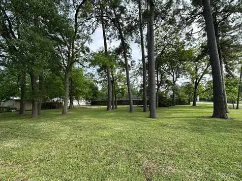 9208 Heatherside Street Houston TX 77016