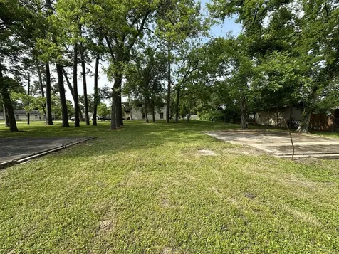 9208 Heatherside Street Houston TX 77016