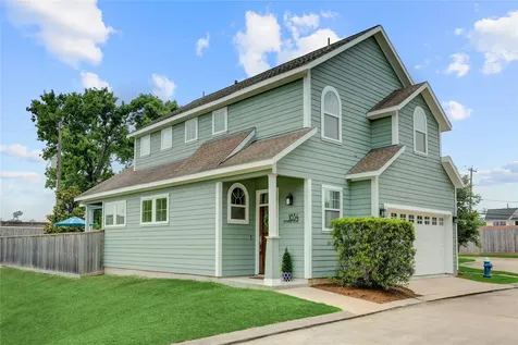 1834 Woodbend Village Court Houston TX 77055