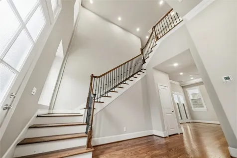 10902 Grove Tree Lane Houston TX 77043