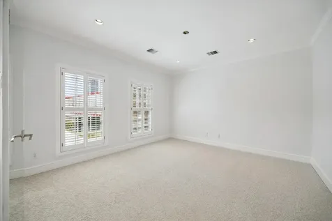 3738 Wickersham Lane Houston TX 77027