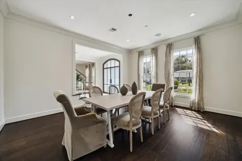 3738 Wickersham Lane Houston TX 77027