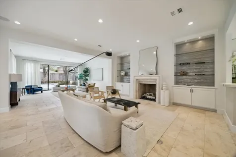 3738 Wickersham Lane Houston TX 77027