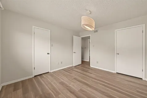 1516 Bay Area Boulevard H10 Houston TX 77058