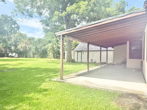 212 South Street Baytown TX 77520
