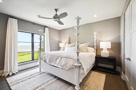 633 Quintana Roo Place Seabrook TX 77586