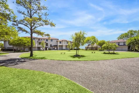 633 Quintana Roo Place Seabrook TX 77586
