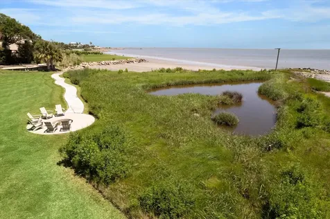 633 Quintana Roo Place Seabrook TX 77586