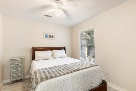 207 Foster Street Tomball TX 77375
