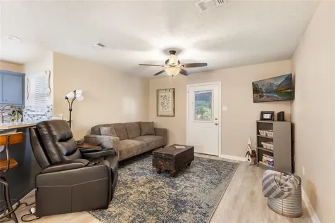 207 Foster Street Tomball TX 77375