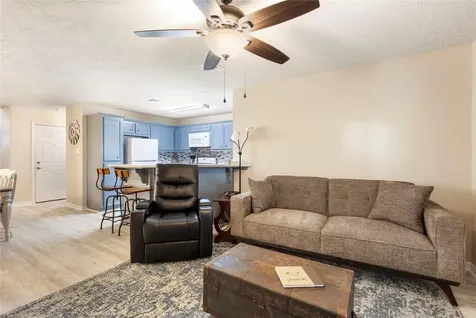 207 Foster Street Tomball TX 77375