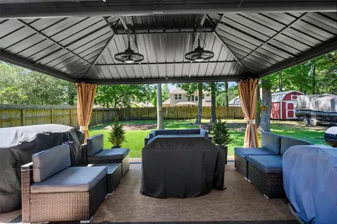6923 Grant Drive Magnolia TX 77354