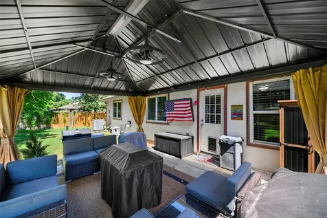6923 Grant Drive Magnolia TX 77354