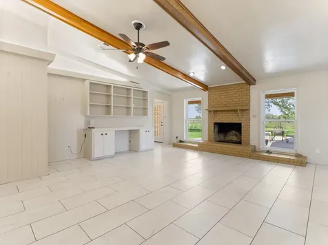 5067 Fm 2668 Bay City TX 77414