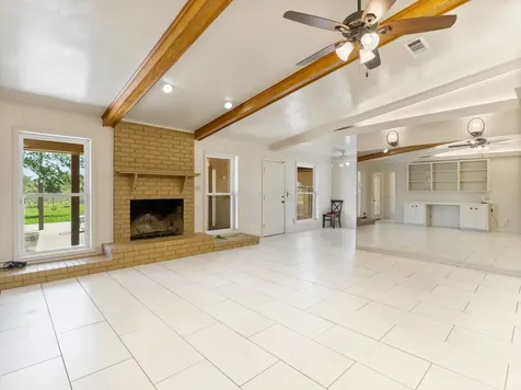 5067 Fm 2668 Bay City TX 77414