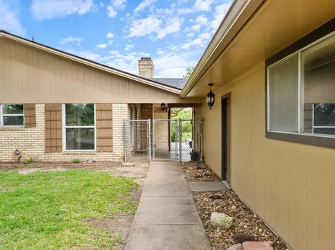 5067 Fm 2668 Bay City TX 77414