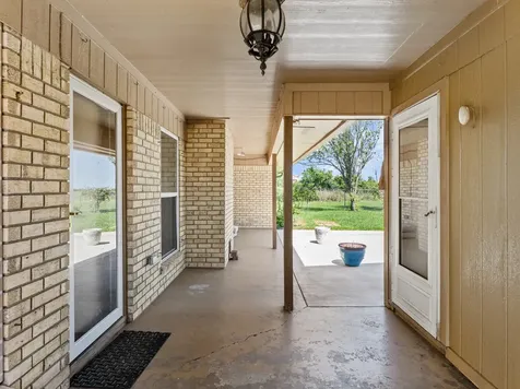 5067 Fm 2668 Bay City TX 77414