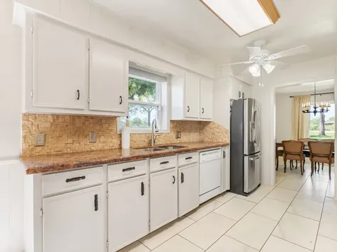 5067 Fm 2668 Bay City TX 77414