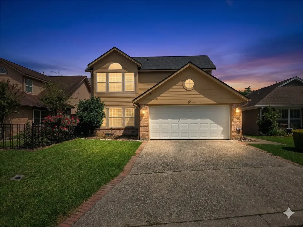 1015 Green Meadow Street Beaumont TX 77706