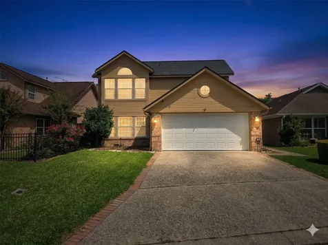 1015 Green Meadow Street Beaumont TX 77706
