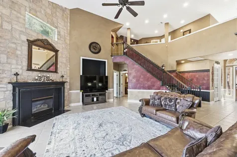 11823 Canyon Mills Drive Houston TX 77095